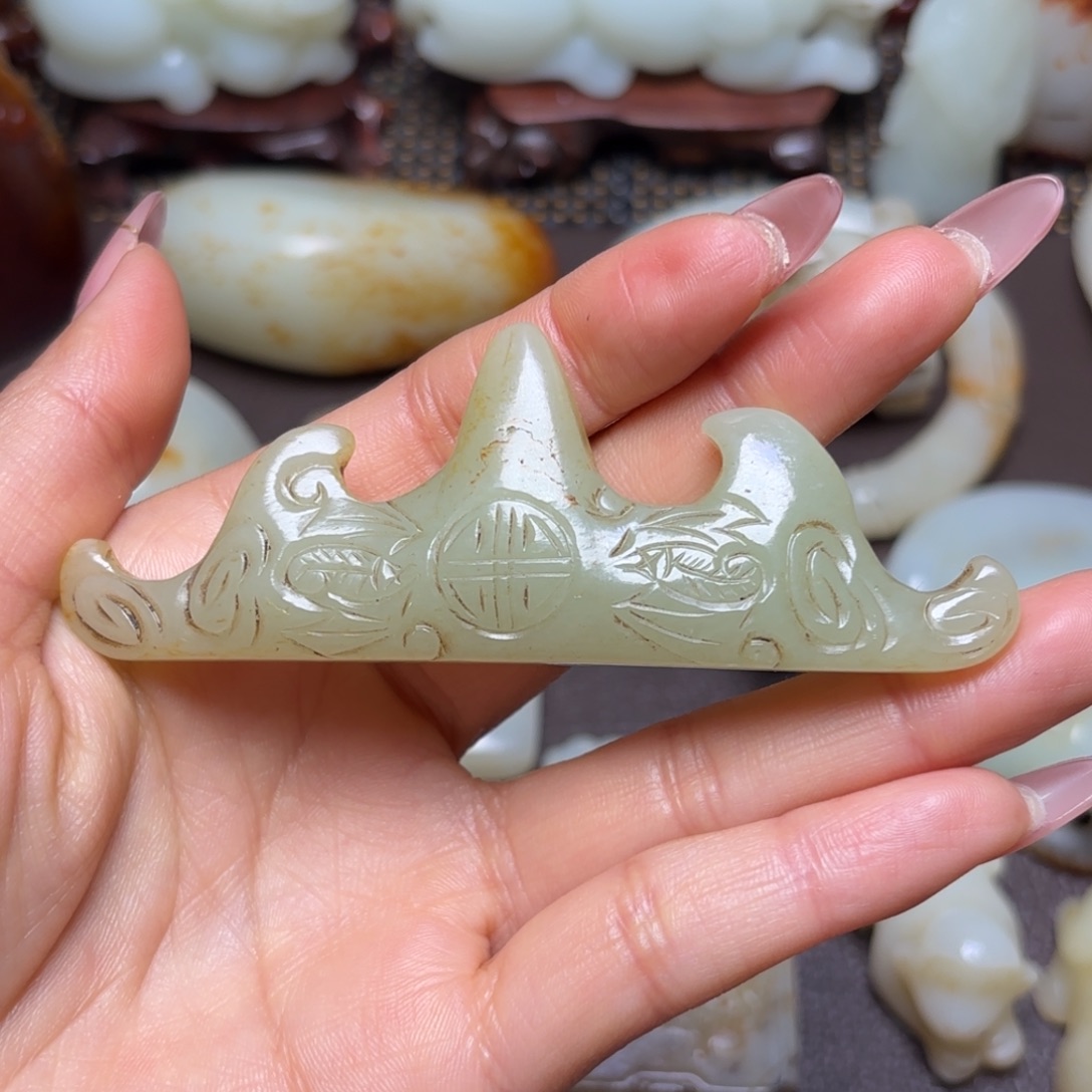 和田玉未镶嵌挂件