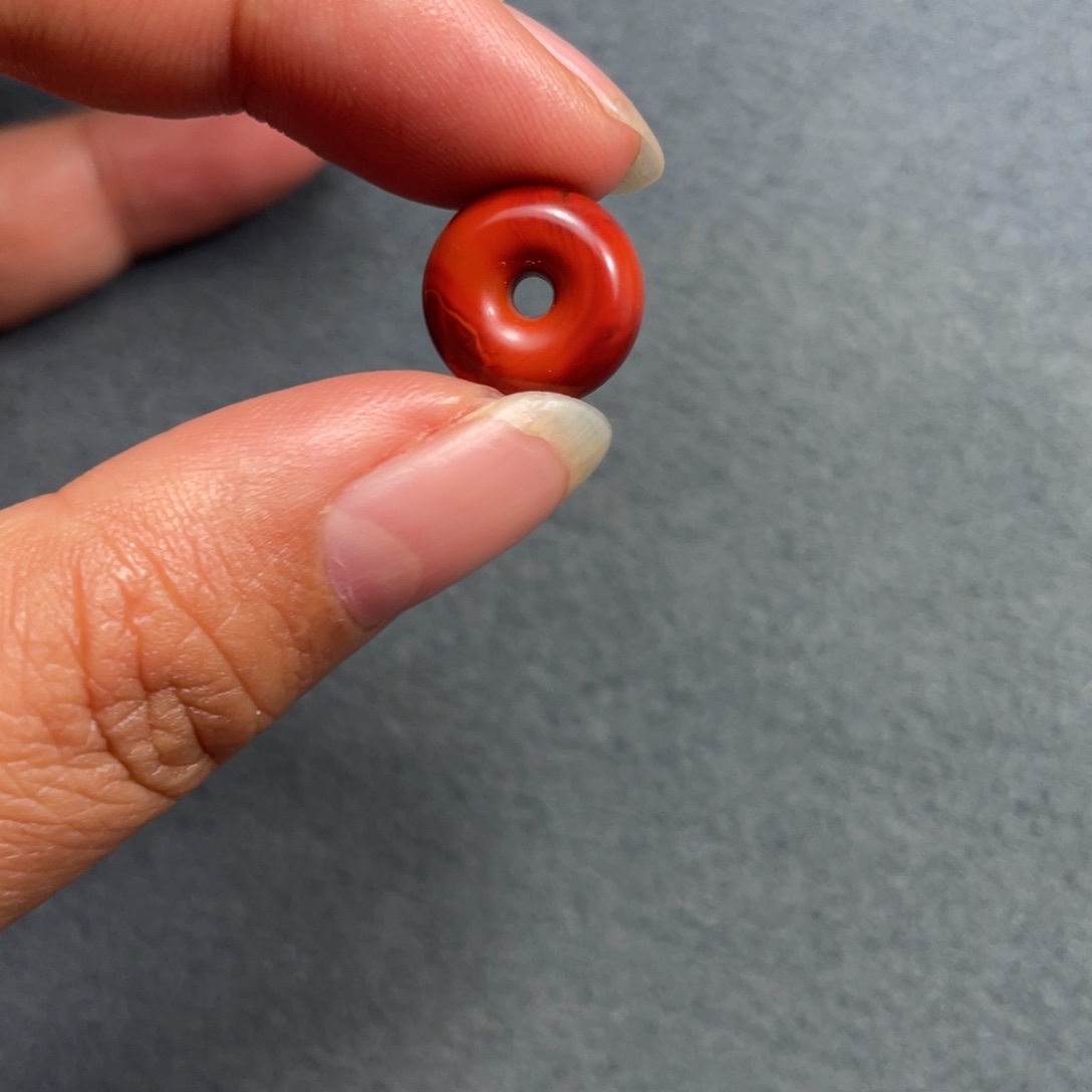 南红玛瑙未镶嵌颈饰