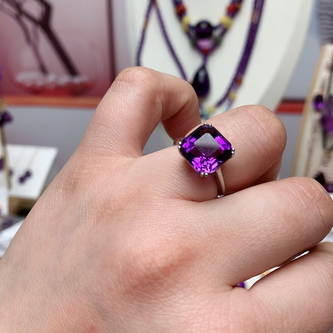 紫晶精致款戒指银S925镶嵌锦*