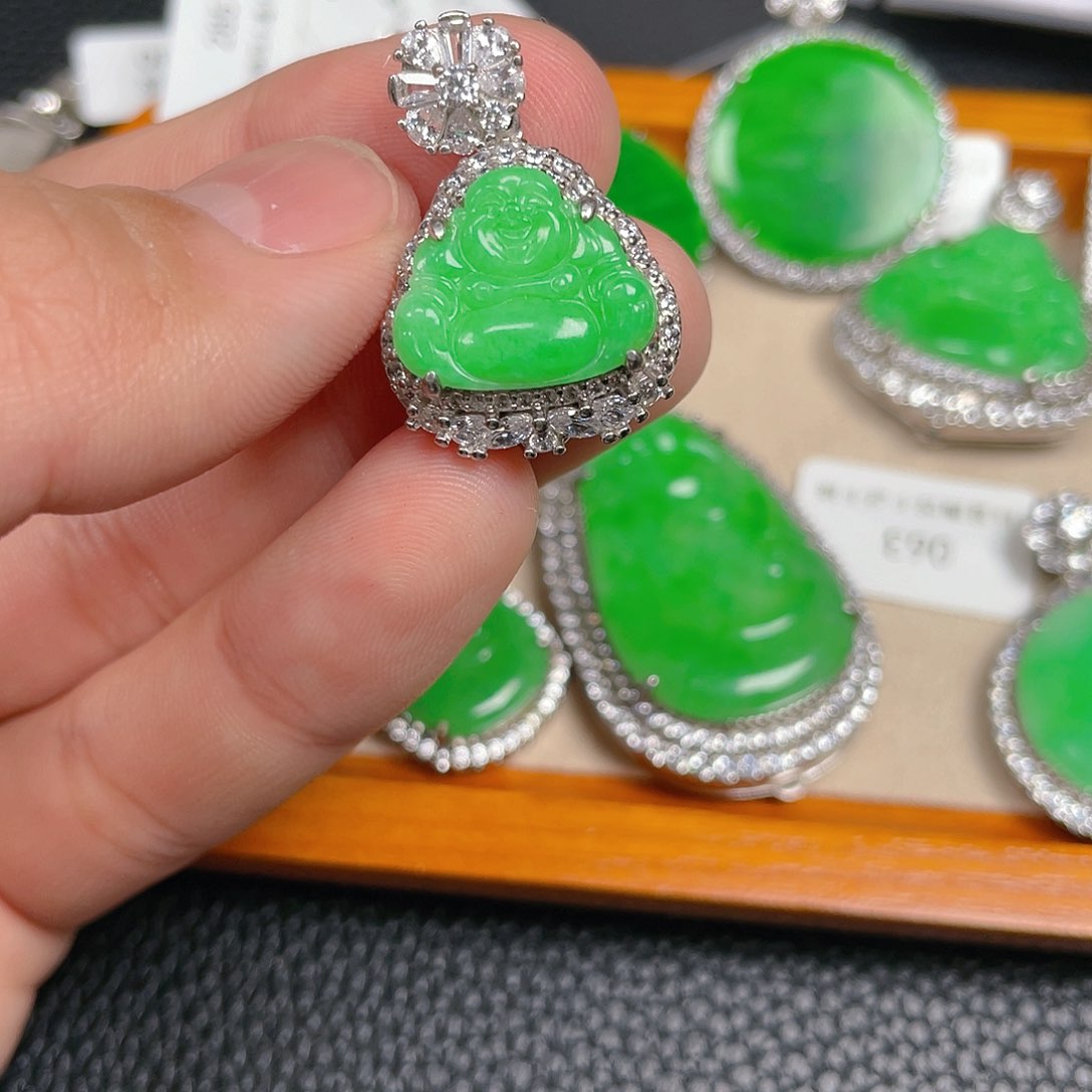 【闪购商品】翡翠吊坠(不含链)银S925镶嵌