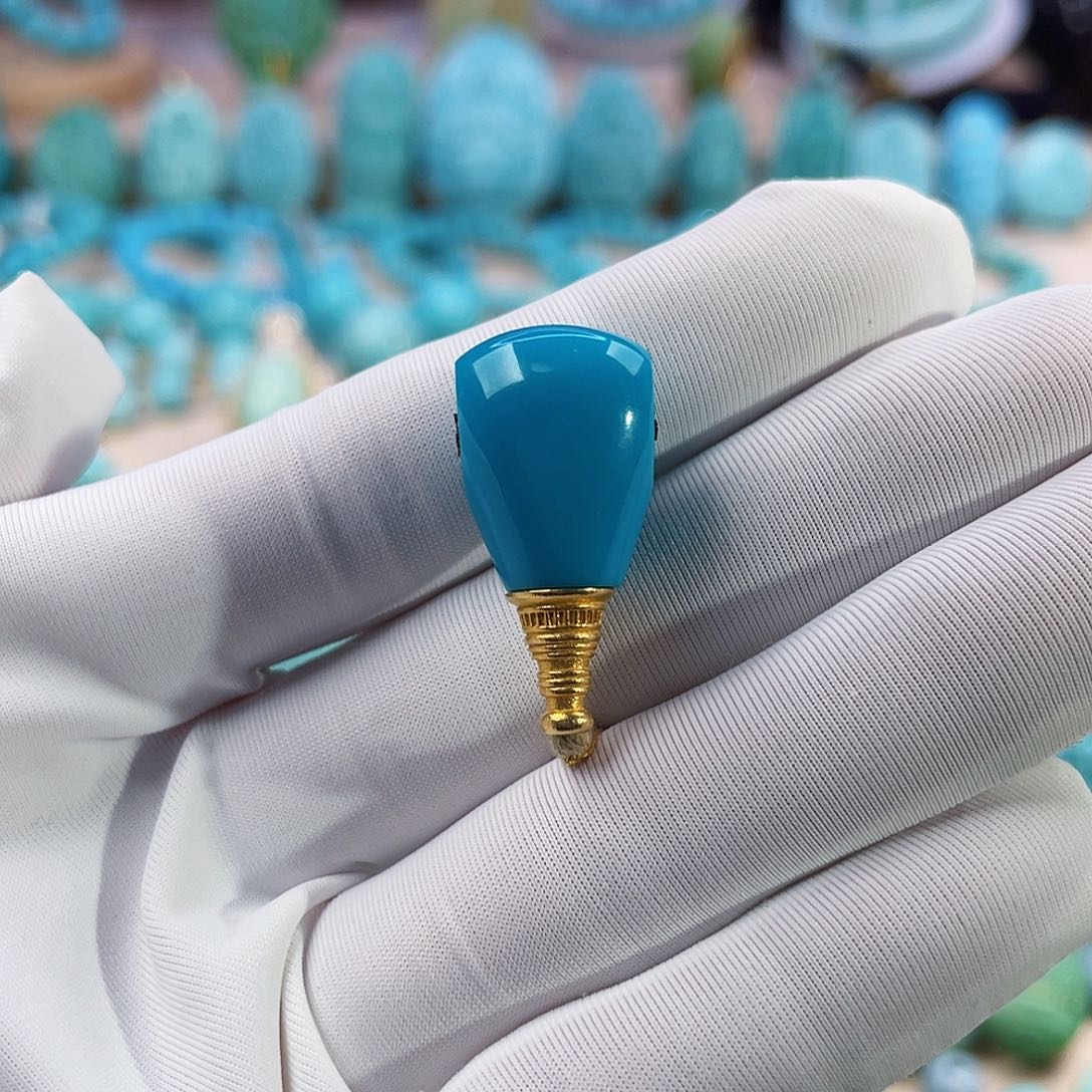 绿松石珠宝奇石18K金镶嵌