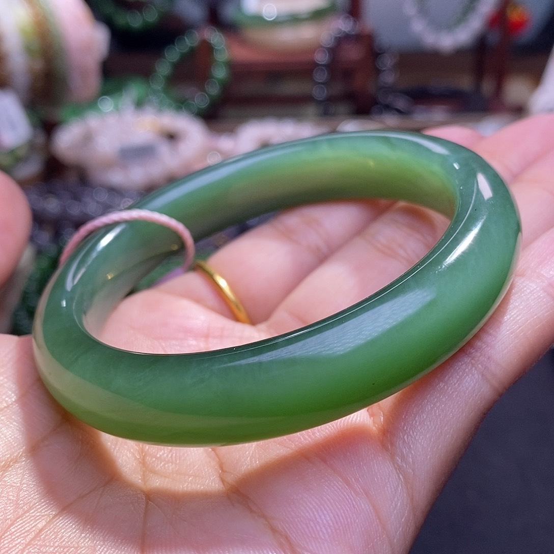 和田玉毕业级老矿料碧玉猫眼手镯57.3未镶嵌