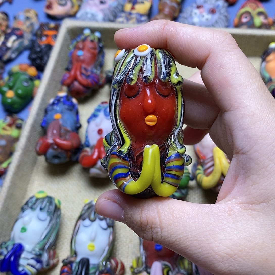 琉璃颈饰红色天使0