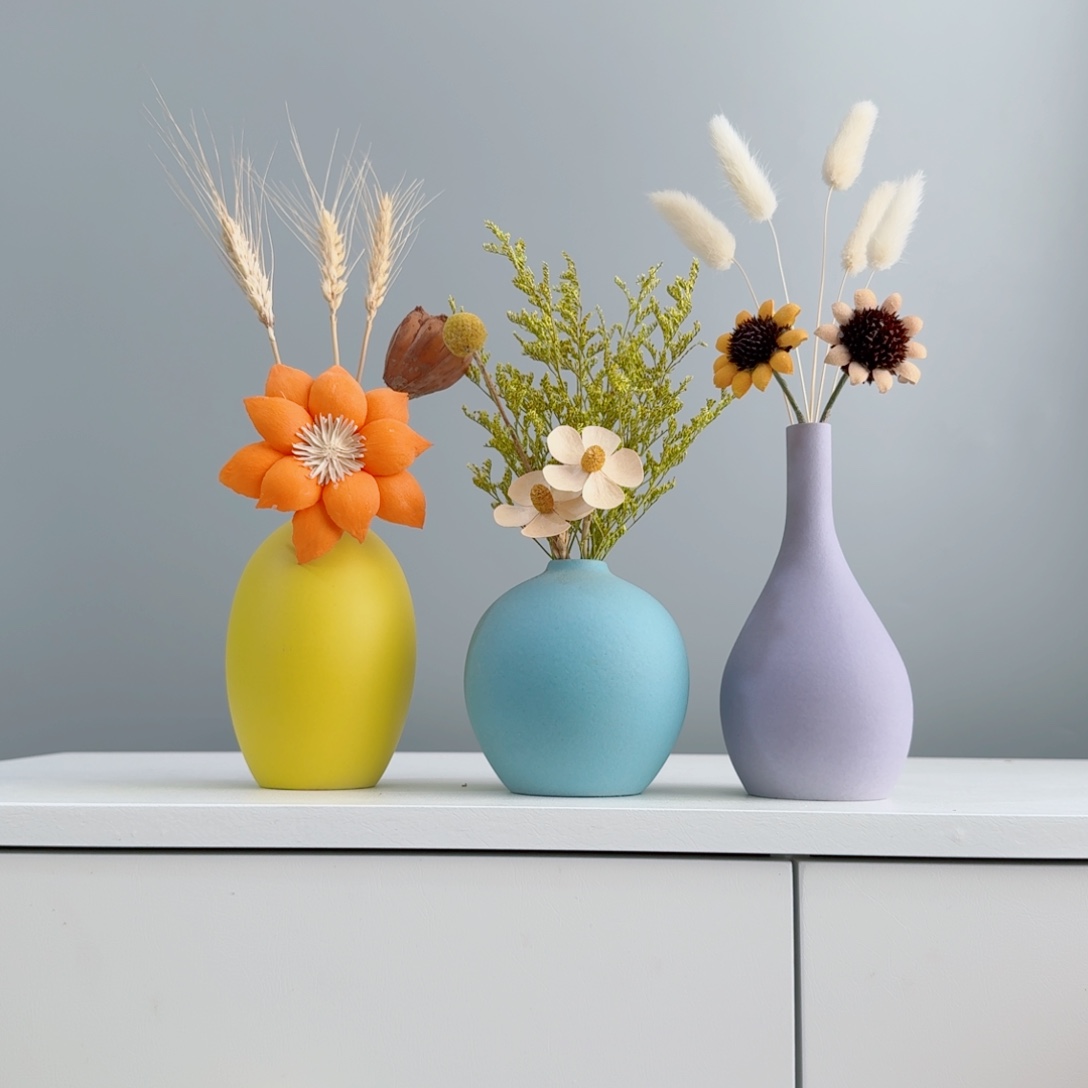 摆件陶瓷小花瓶含花总高约20-30cm