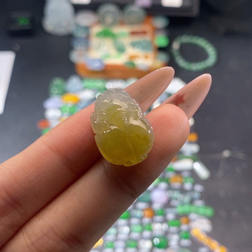 【闪购商品】翡翠挂件未镶嵌貔貅