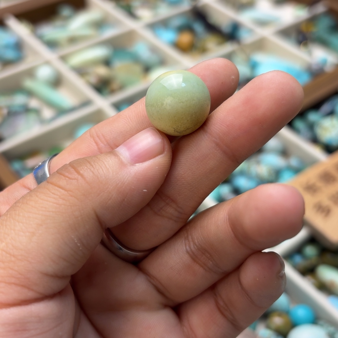 南红玛瑙未镶嵌绿松石