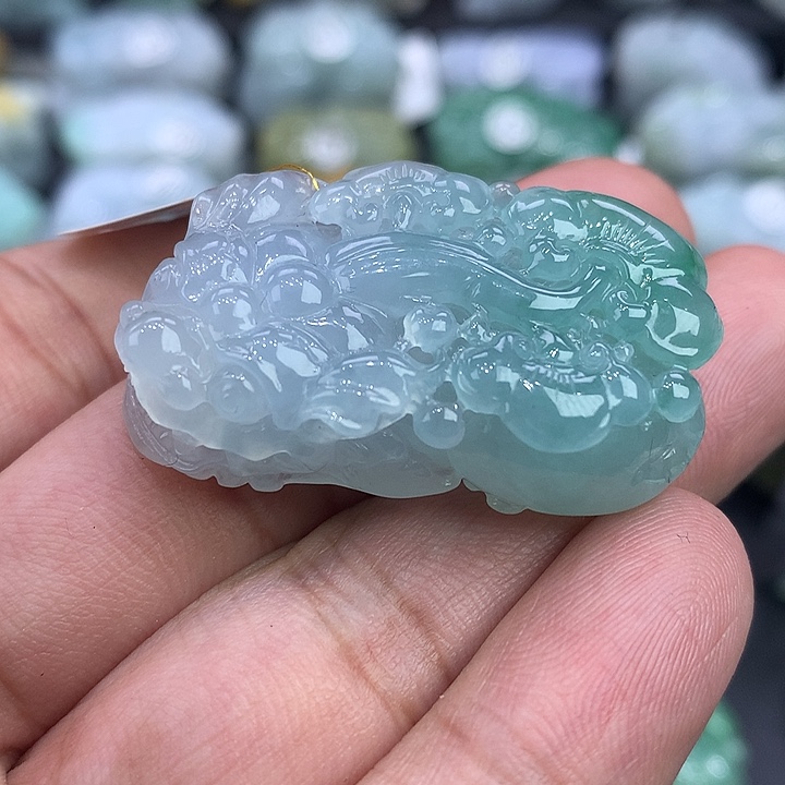 翡翠未镶嵌颈饰天然缅甸翡翠貔貅吊坠