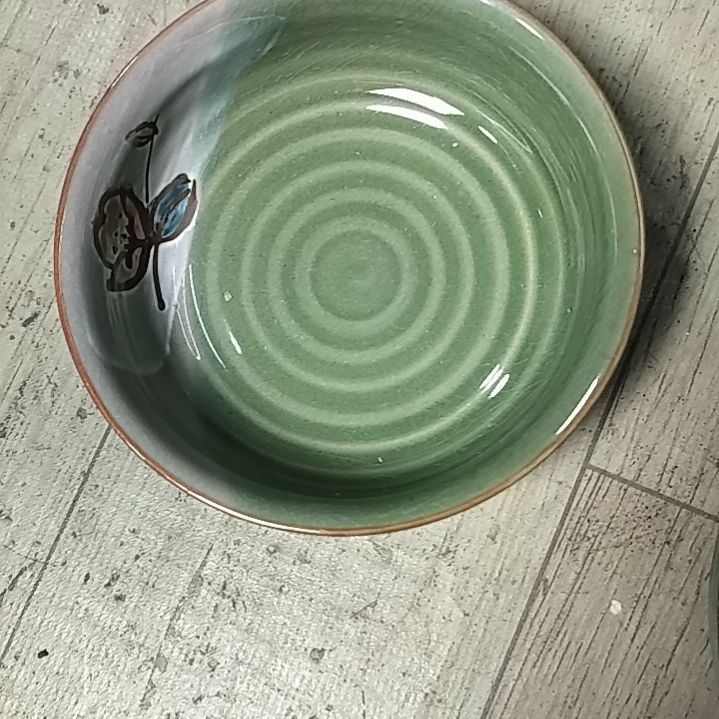 盘瓷片陶瓷杯盘壶碗都有