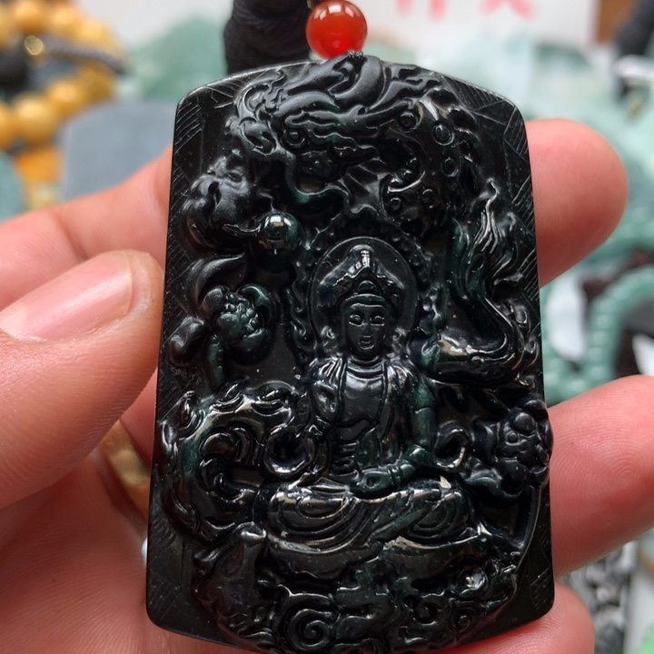 翡翠颈饰未镶嵌保真天然a货翡翠