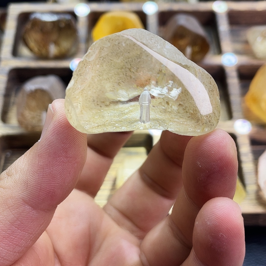 水晶未镶嵌珠宝半成品