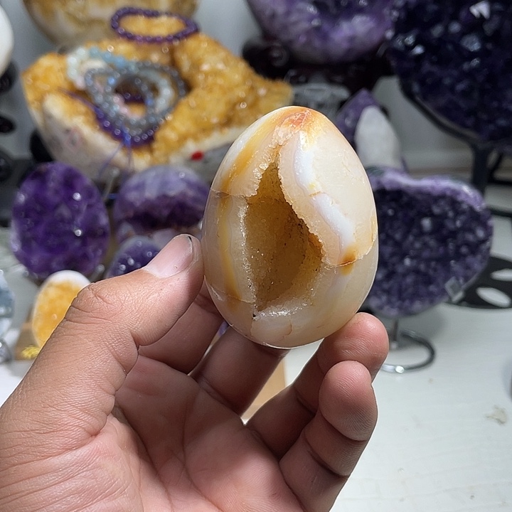 未镶嵌水晶珠宝半成品