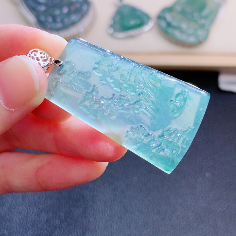 【闪购商品】翡翠颈饰未镶嵌翡翠