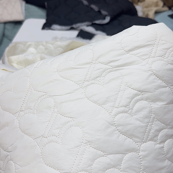 无纺布3米夹棉面料