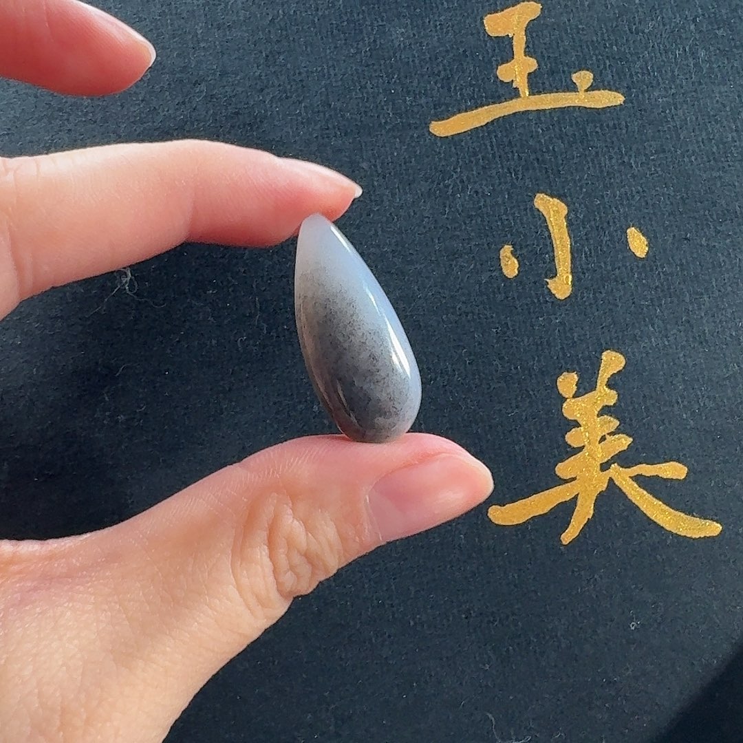 和田玉未镶嵌颈饰于田青花