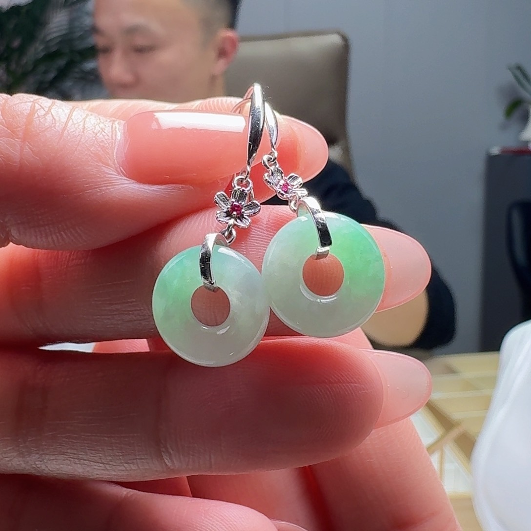 翡翠耳饰银S925镶嵌天然