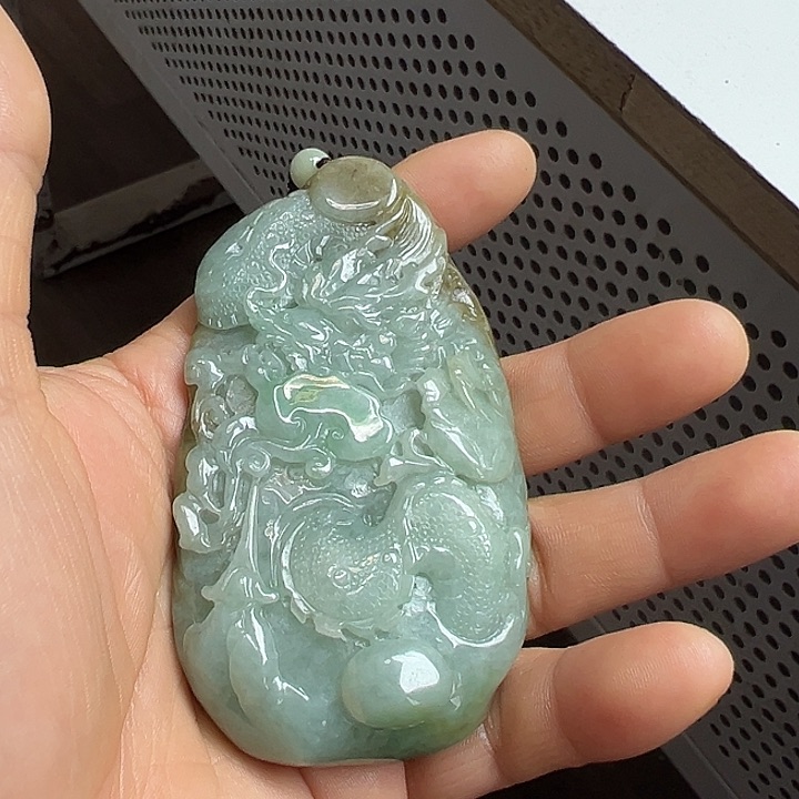 翡翠未镶嵌吊坠(不含链)小*