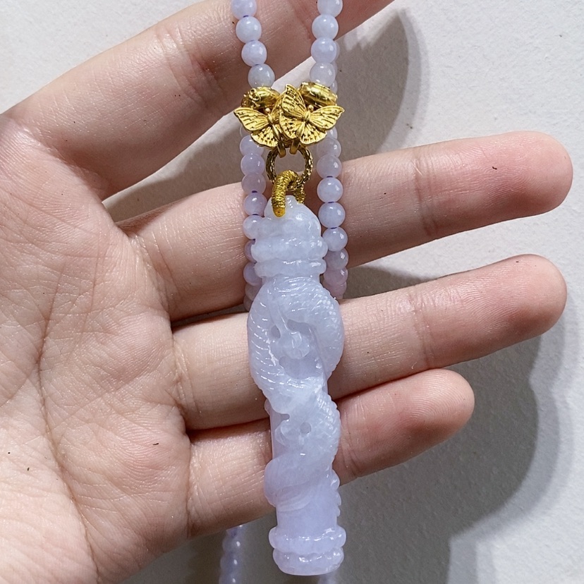 【闪购商品】翡翠未镶嵌颈饰