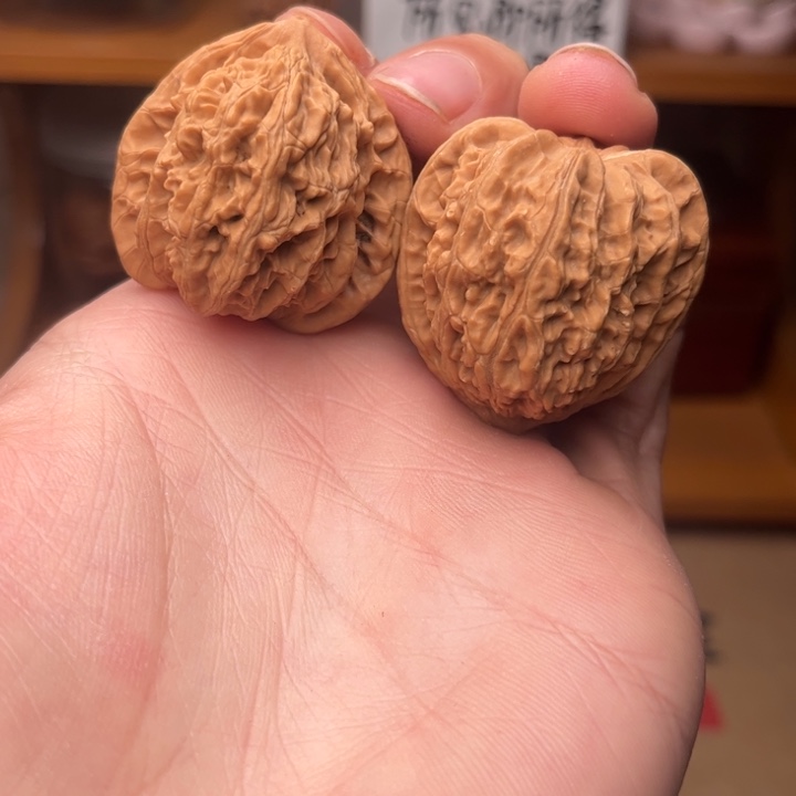 文玩核桃吊坠37全品霞云岭