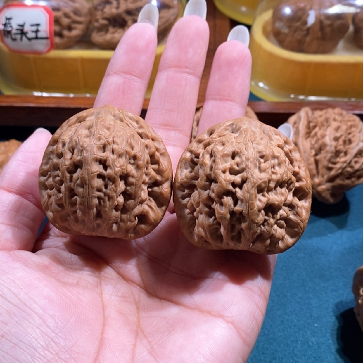 【闪购商品】文玩核桃吊坠?****?金公子