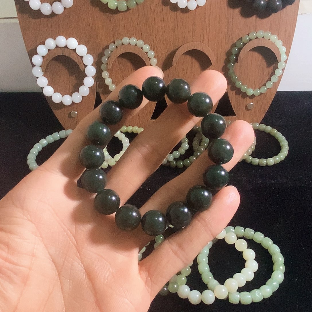 和田玉未镶嵌手链