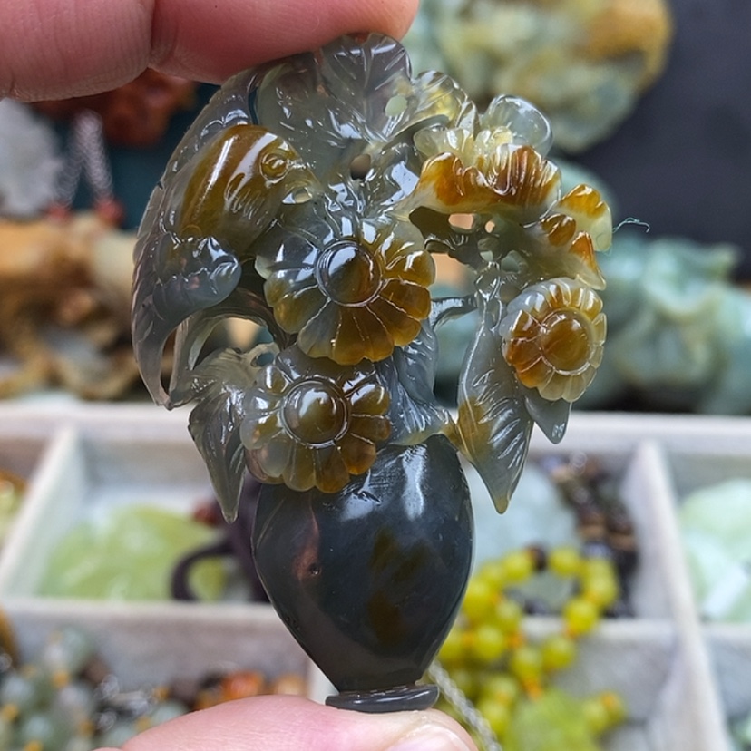 【闪购商品】未镶嵌岫玉吊坠