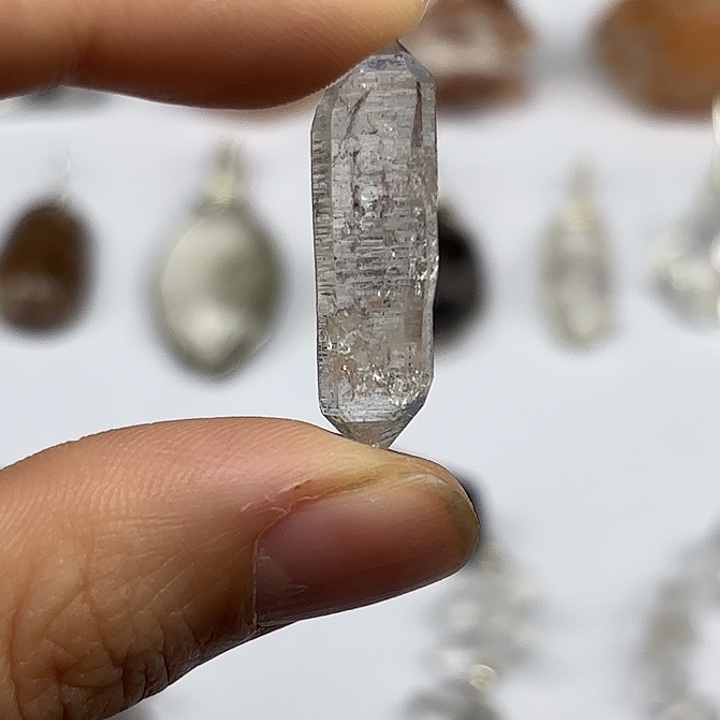 未镶嵌颈饰水晶爆闪电路板长条