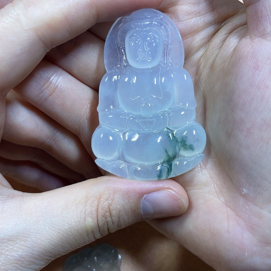 翡翠未镶嵌颈饰53.8×36.6×6.5