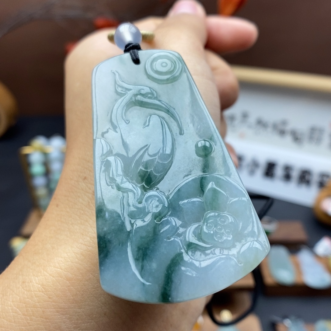 【闪购商品】颈饰未镶嵌翡翠50