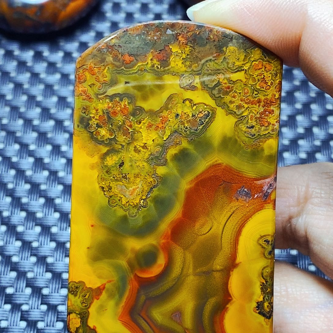 未镶嵌颈饰玛瑙/玉髓放**刀