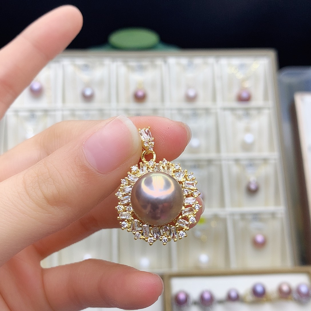 淡水珍珠颈饰合金