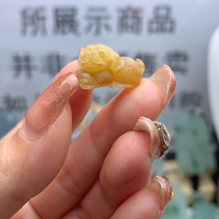 定制翡翠未镶嵌天然翡翠