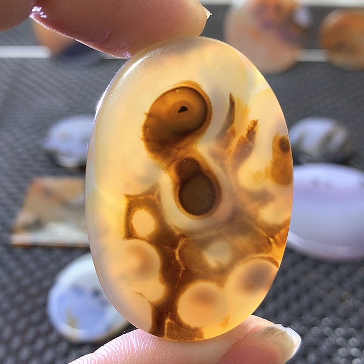 未镶嵌颈饰玛瑙/玉髓