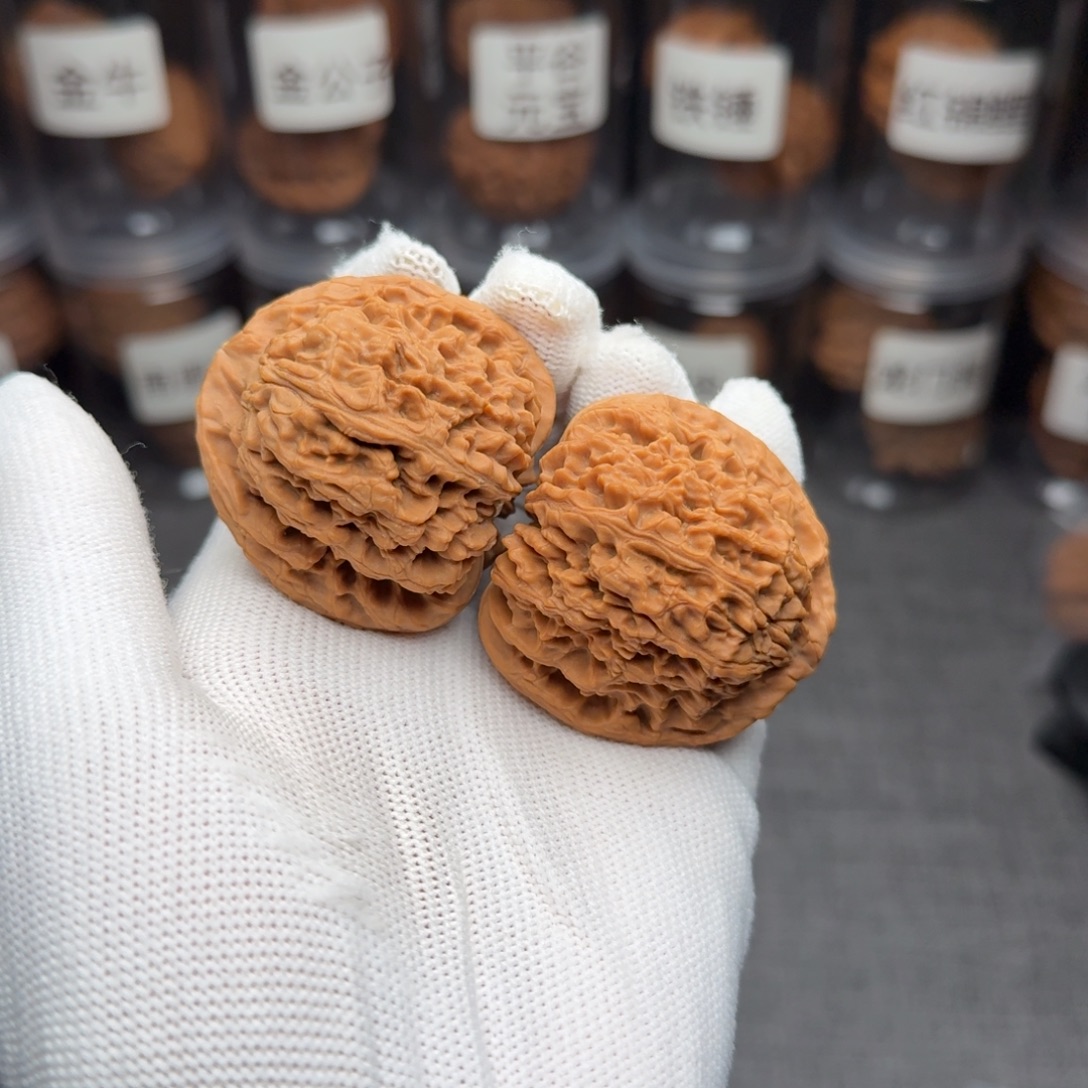 ****一文玩核桃把件全品南疆