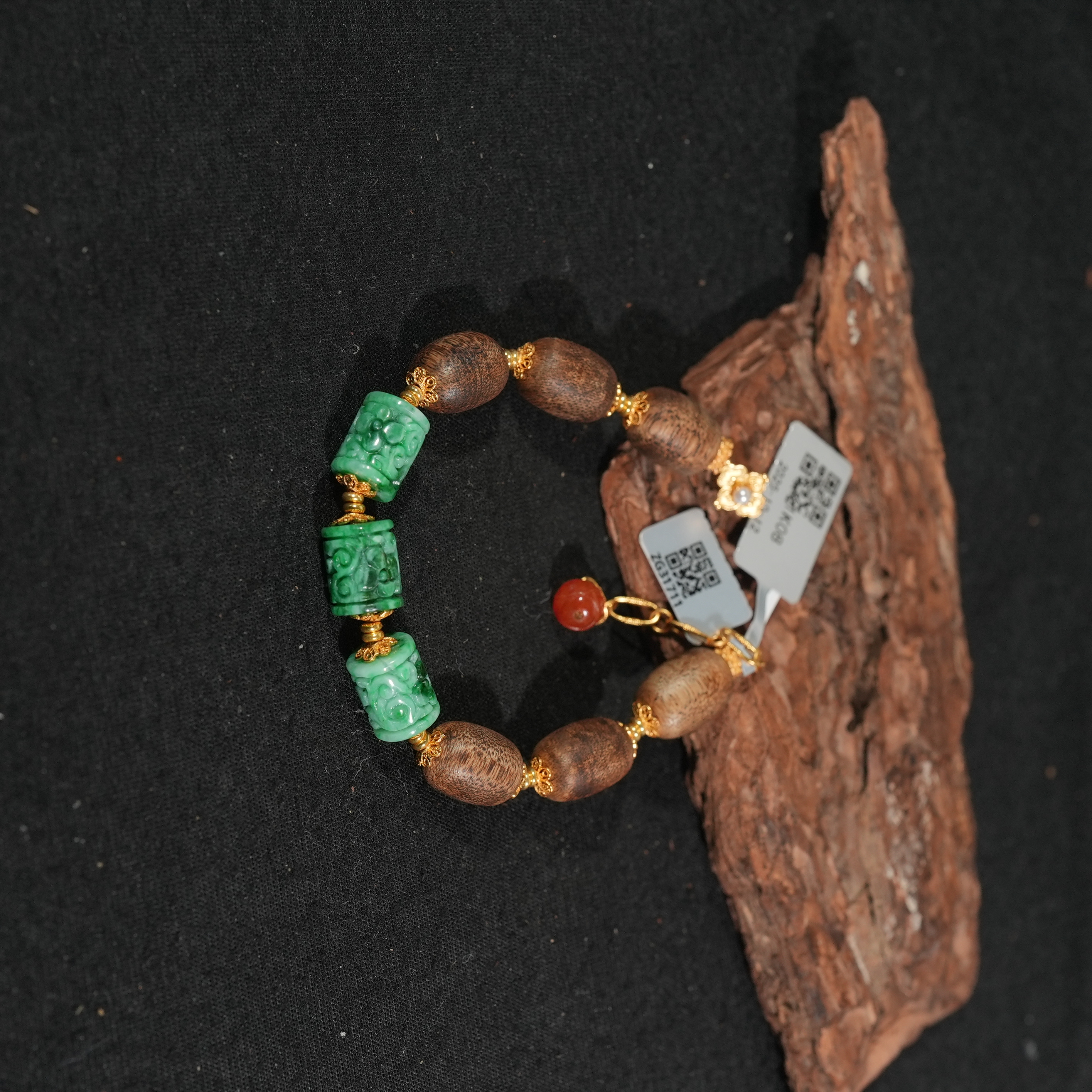 10.13香港王老板-翡翠手链1k08