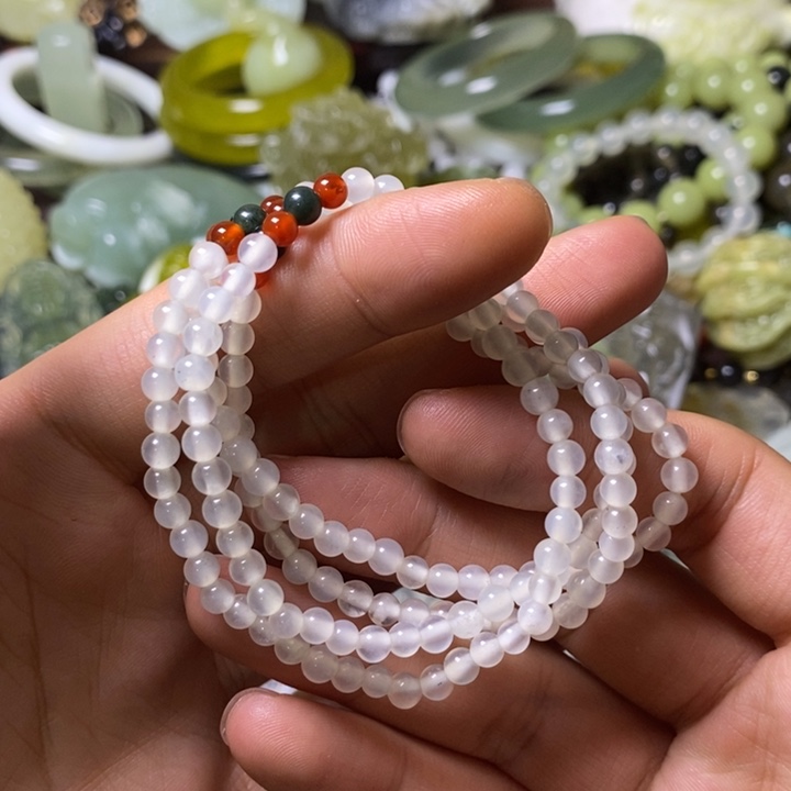 岫玉岫玉颈饰未镶嵌