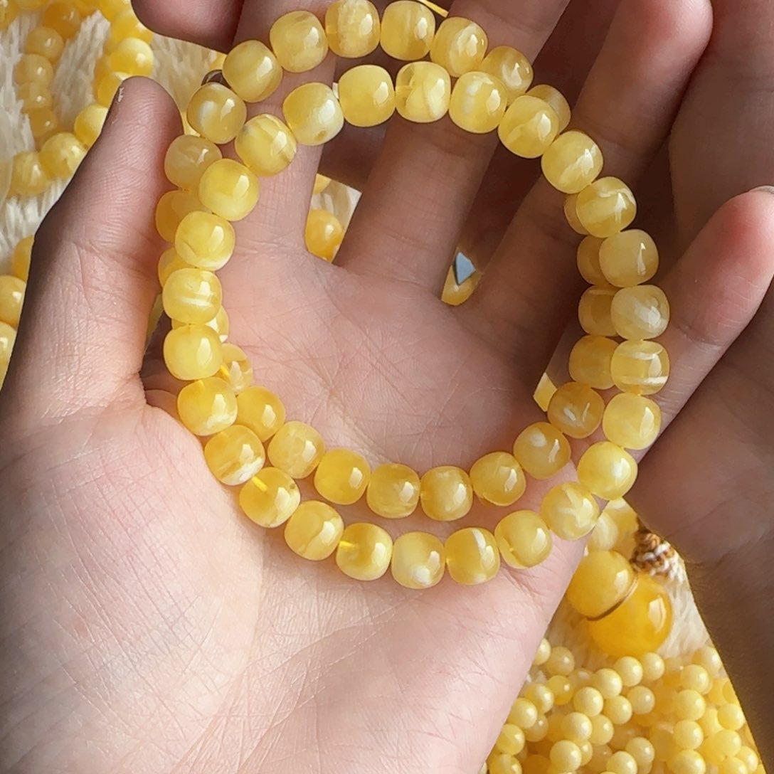 蜜蜡珠宝奇石未镶嵌多样性发一