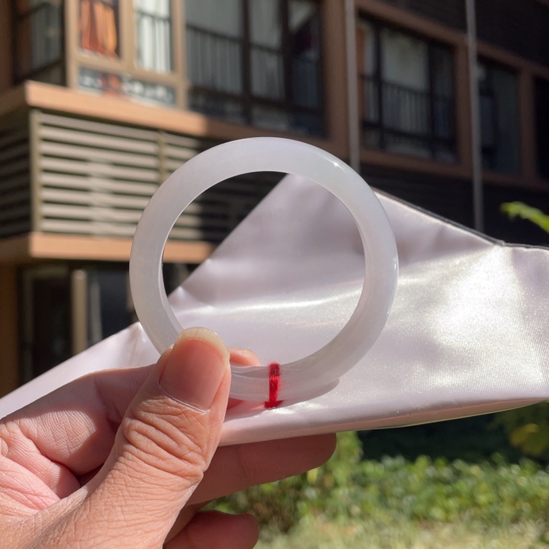 翡翠未镶嵌手镯56.6糯冰淡紫白月光种老起胶光