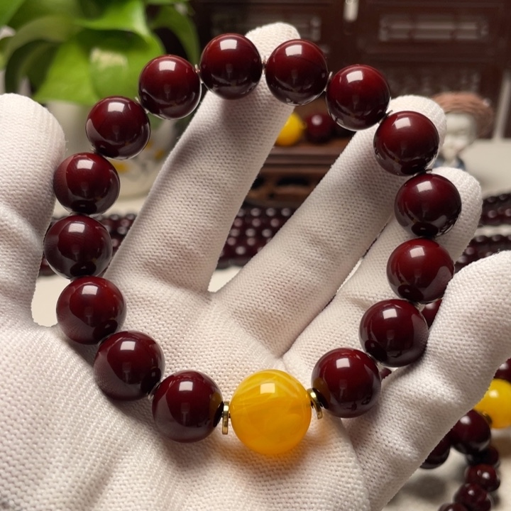 啊***哲吊坠猴头核桃猴头手串