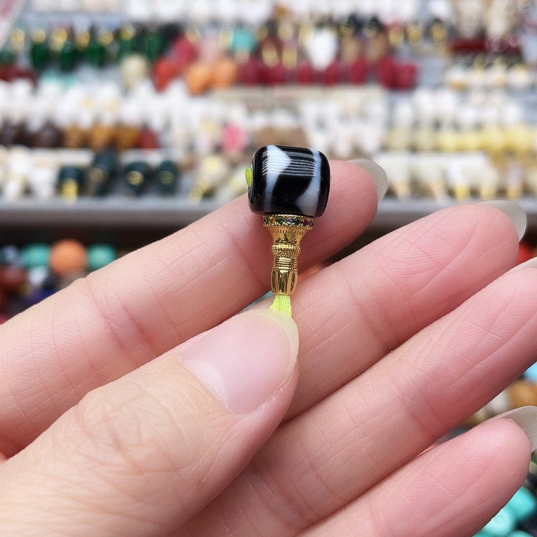 玛瑙/玉髓未镶嵌默认款式