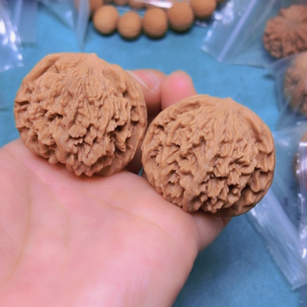 【闪购商品】把件核桃40皇冠狮子头修肚