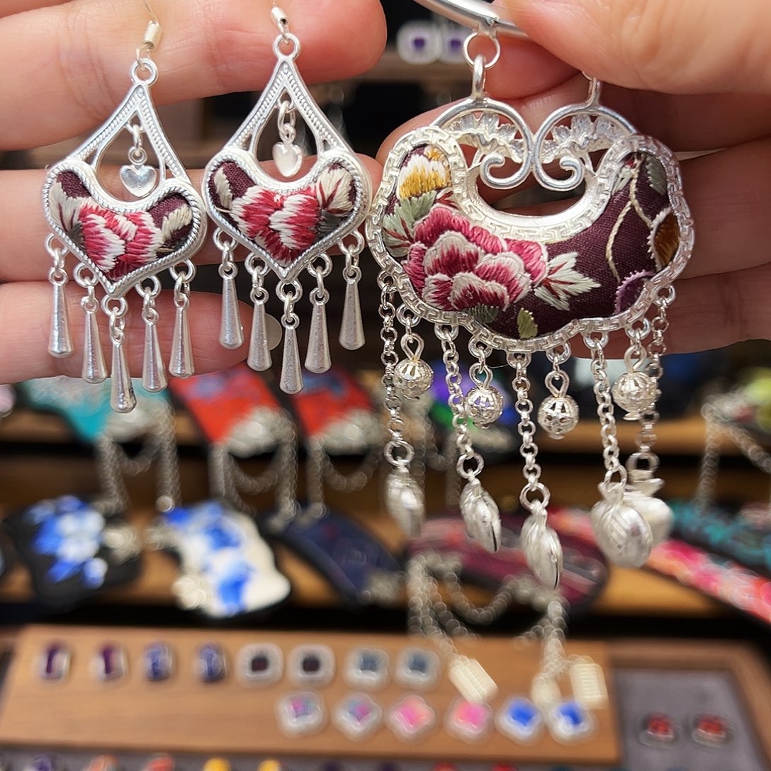 织绣手工刺绣工艺品