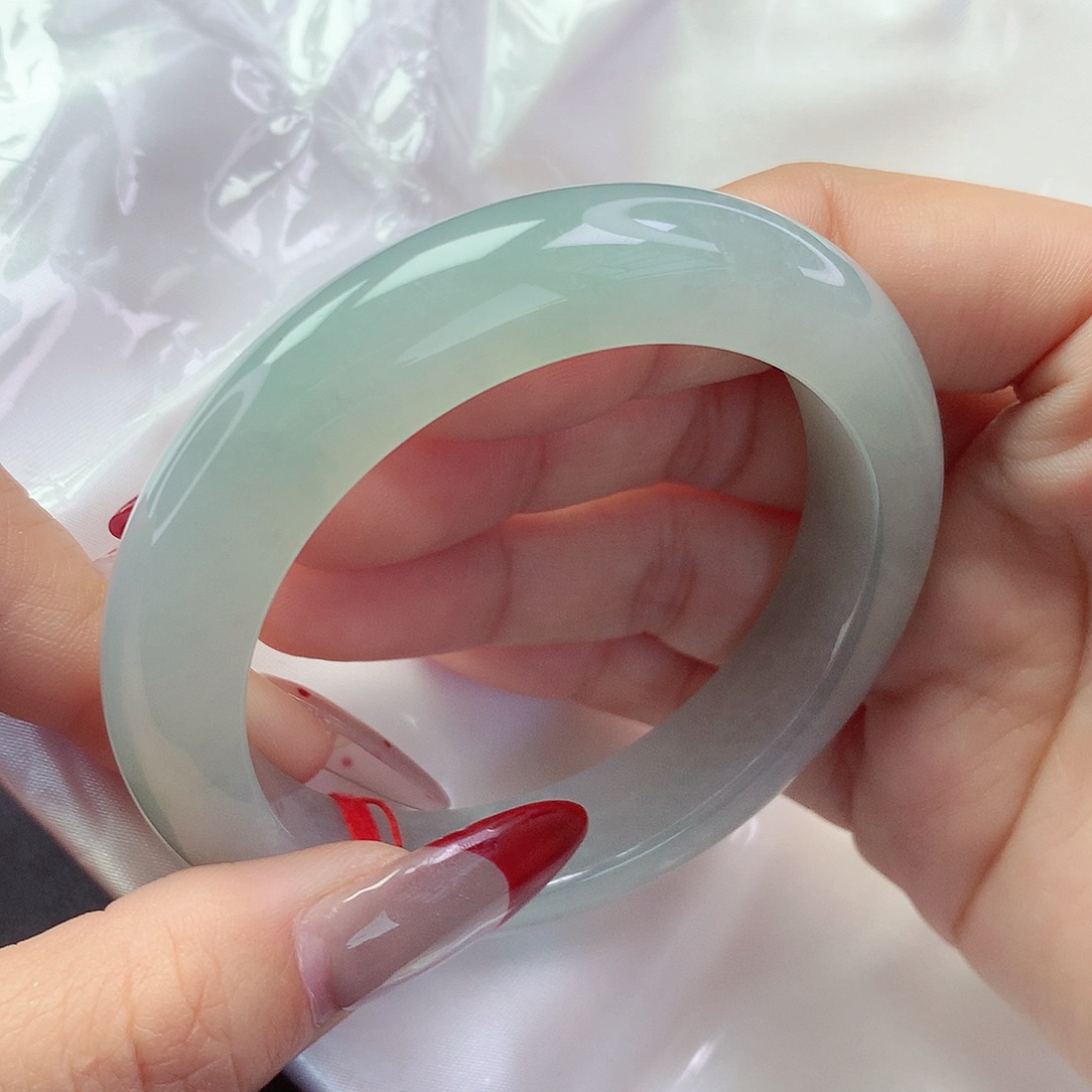 【闪购商品】翡翠手镯未镶嵌a 11276