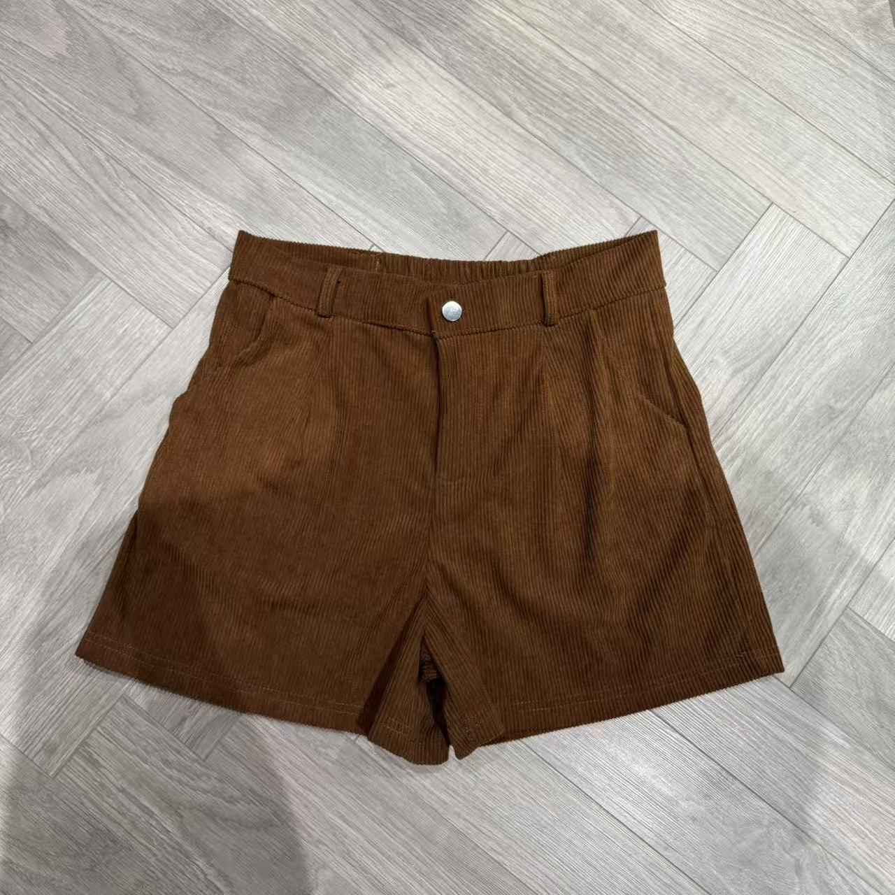 wyd小樱桃 秋冬新款复古灯芯绒高腰短裤