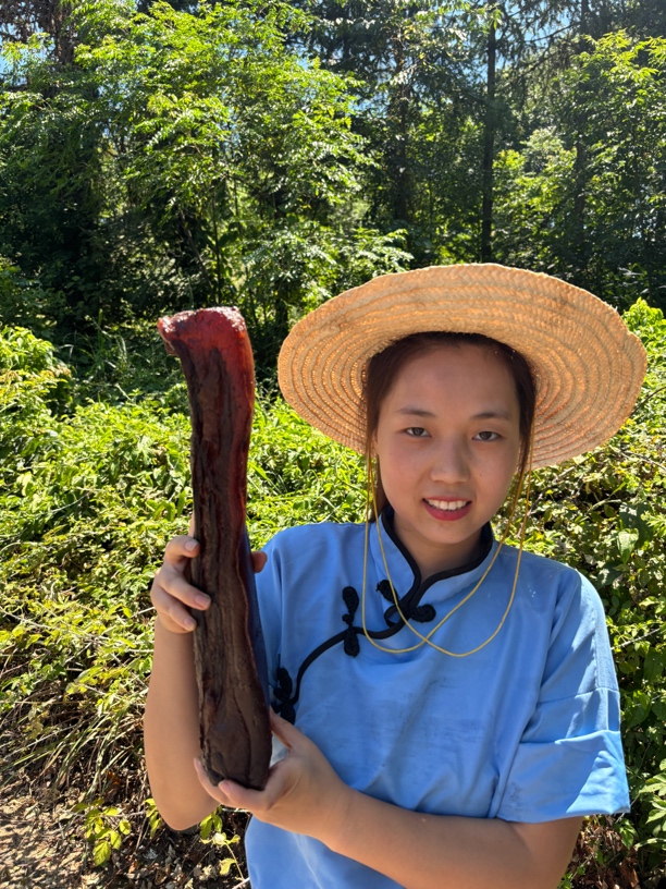 湖南柴火烟熏腊五花