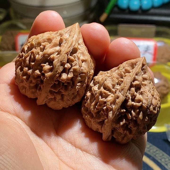 【闪购商品】吊坠文玩核桃坐佛