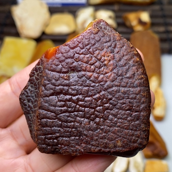 定制琥珀天然蜜蜡乌料