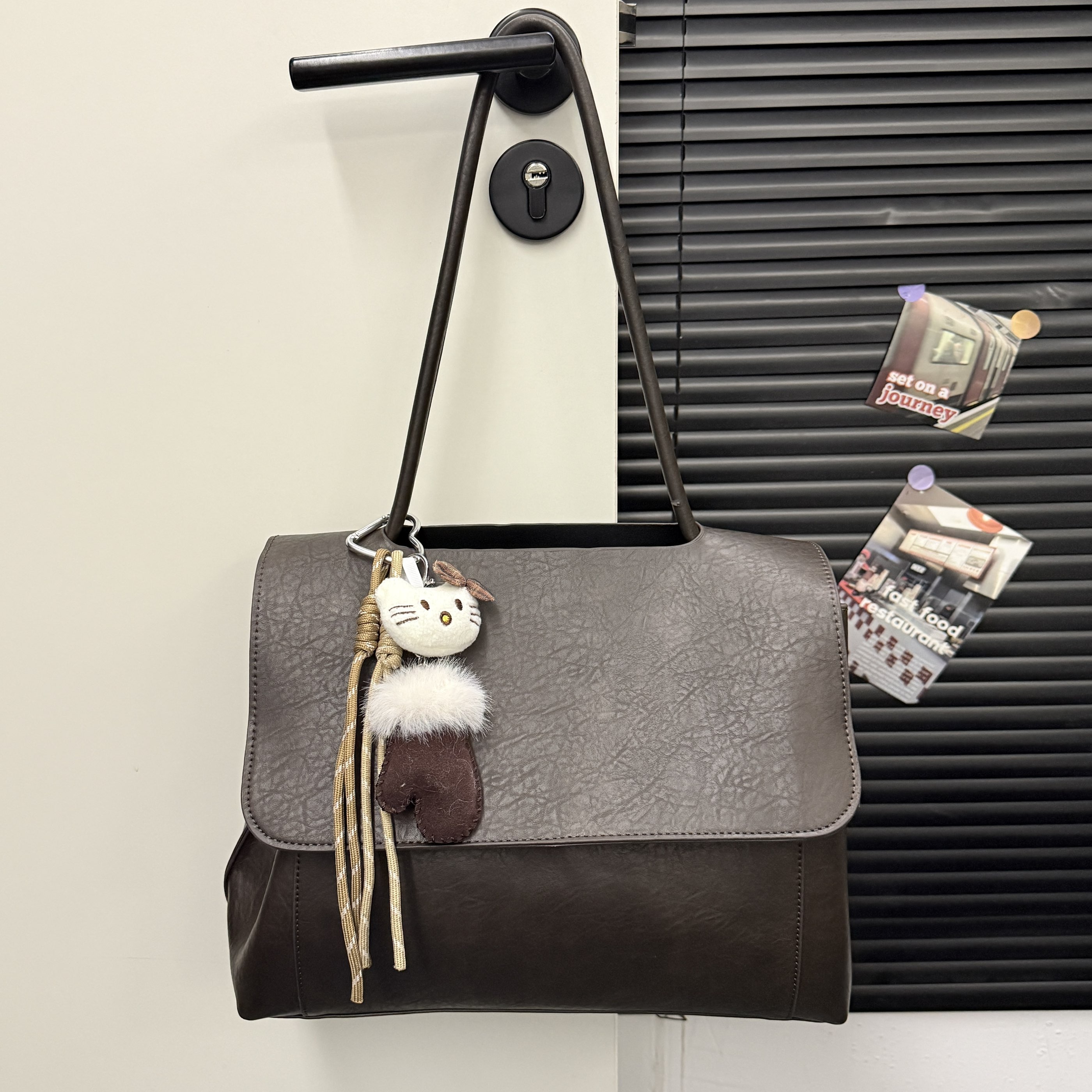 高级感软皮包2025秋冬新款手提复古大容量腋下包