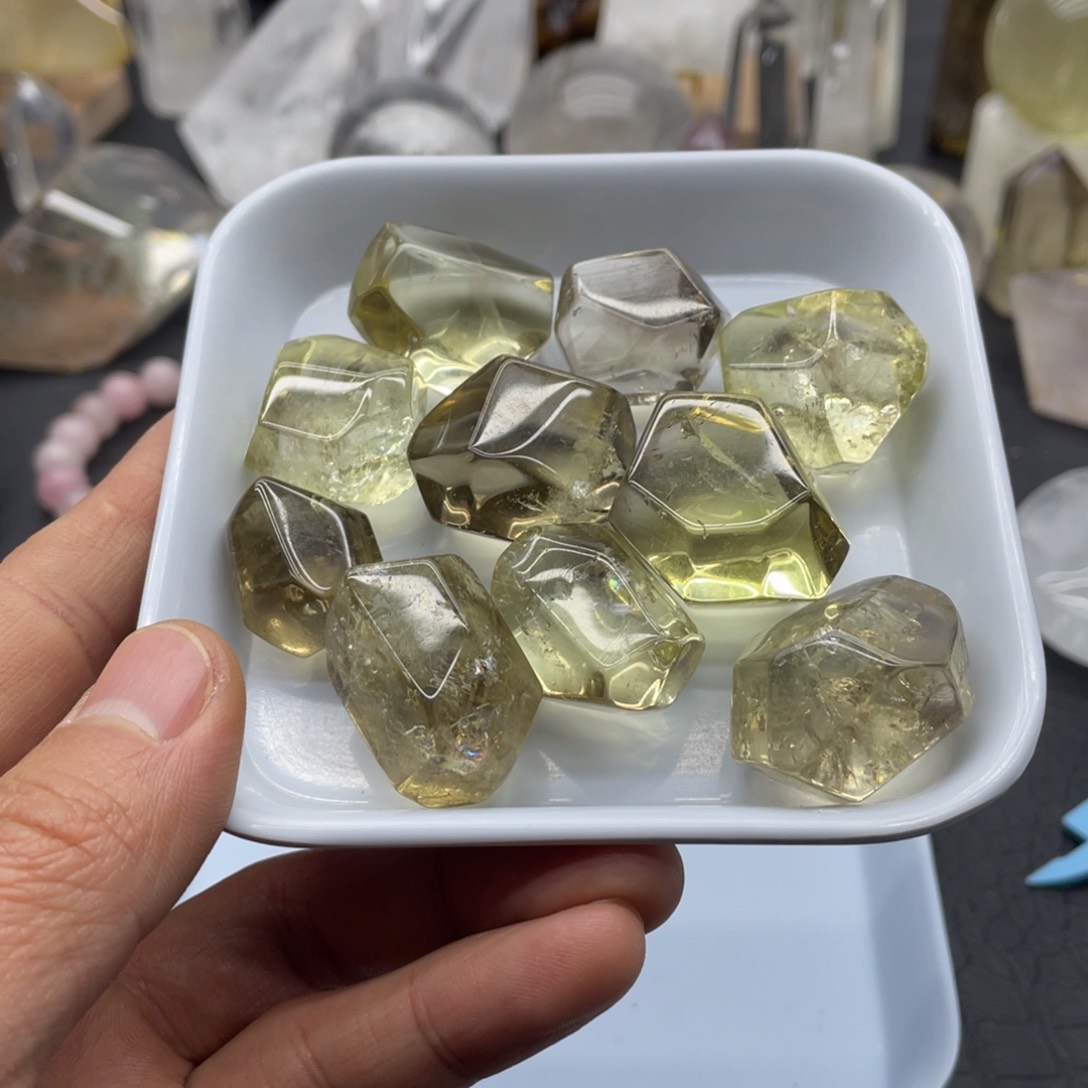 水晶120未镶嵌甜*?黄水晶