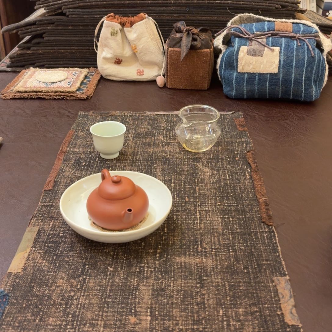 柞蚕丝香云纱茶席双面