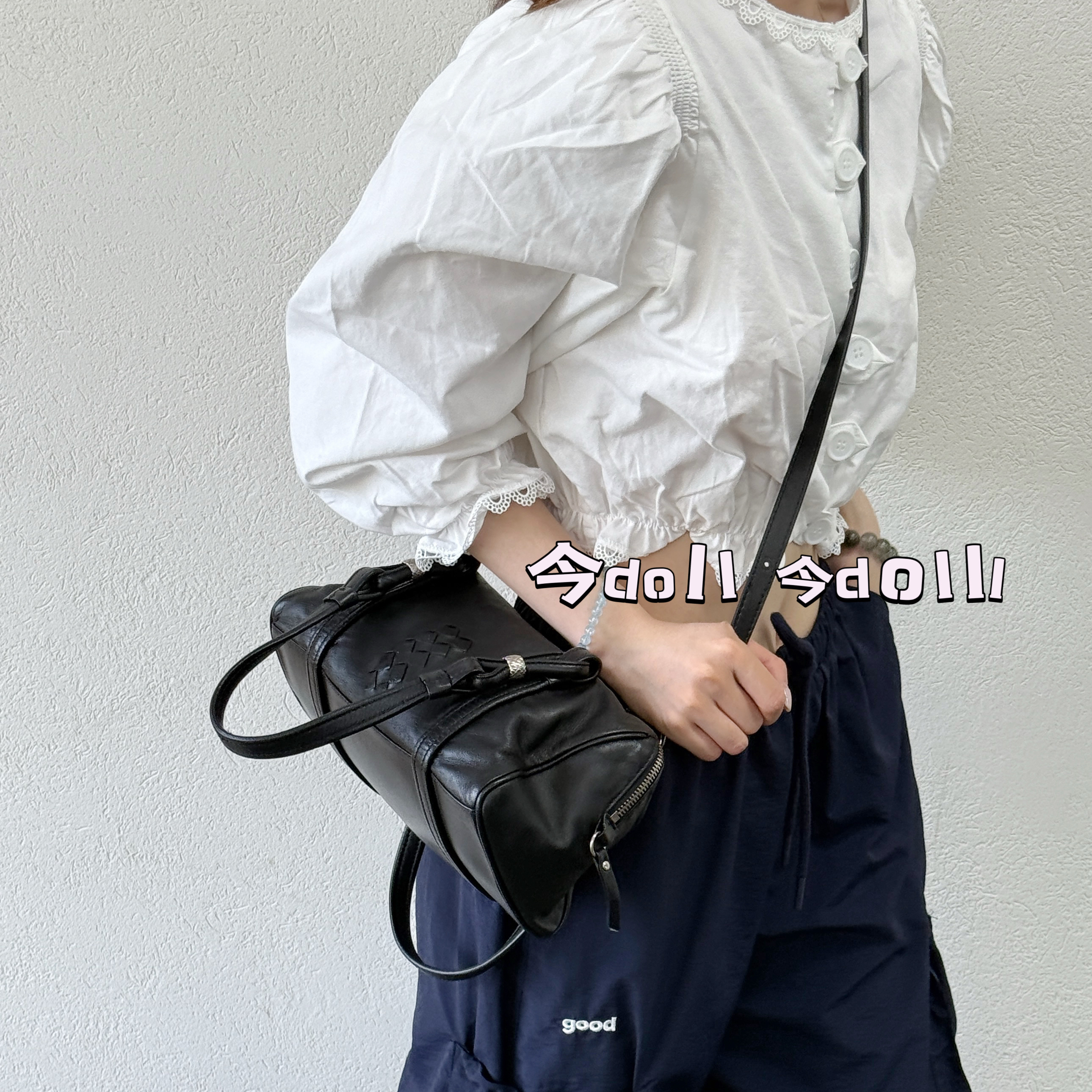 95新 BOTTEGA VENETA/葆蝶家 黑银编织波士顿手提单肩包 063934